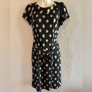 Black and tan dress with belt and short sleeves size M
